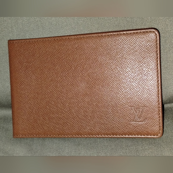 LOUIS VUITTON LEATHER BI-FOLD CARD/PHOTO HOLDER POCKET ORGANIZER ~ AUTHENTIC - Picture 4 of 14